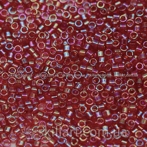 Бисер DB-1242 Miyuki Delica Beads 11/0 (вишневый, радужный)
